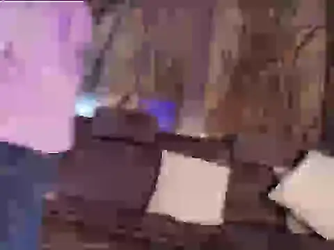 EnzoDarkwood online show from December 3, 2025, 1:31 pm