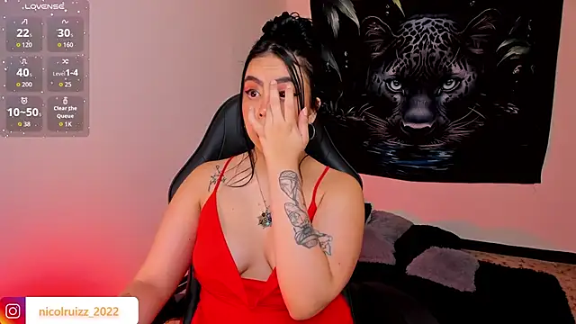 Nicolle Ruizz online show from December 2, 2025, 10:42 am