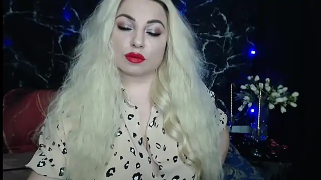 Renee Cherry5 online show from December 22, 2025, 3:25 am