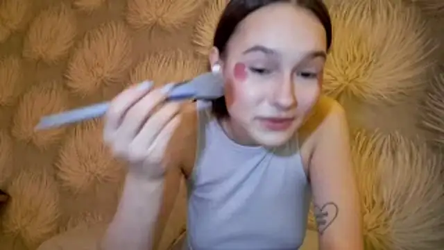 Harlybaby 2007 online show from December 4, 2025, 1:09 pm