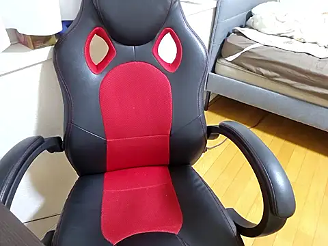 kaizer826 online show from December 2, 2025, 4:02 pm