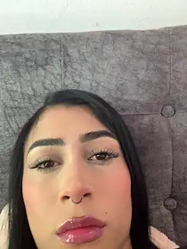 Mila goez online show from December 20, 2025, 5:53 pm