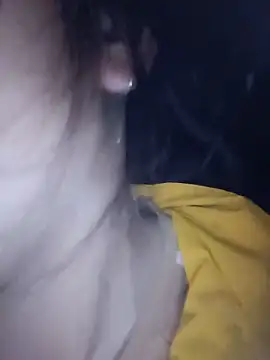 Lorena-a online show from December 4, 2025, 2:04 pm