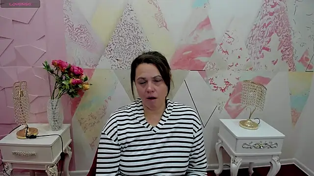 Jina harver1 online show from December 5, 2025, 11:30 am