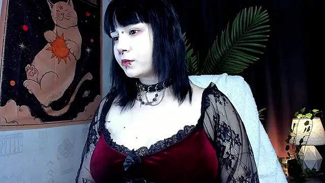 radiant lane online show from December 19, 2025, 6:42 am