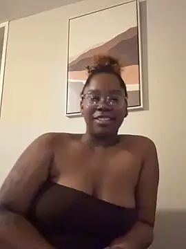 Snapshot of lovelytip chatting on December 16, 2025, 5:56 am lovelytip online show from December 16, 2025, 5:56 am