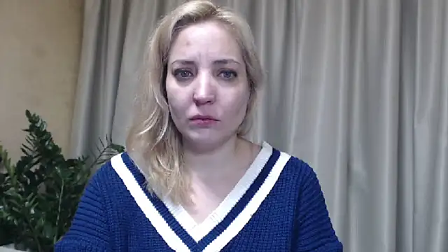 Snapshot of sweetpussy chatting on November 6, 2025, 5:47 pm sweetpussy online show from November 6, 2025, 5:47 pm