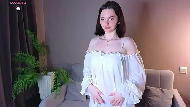 Snapshot of MaryHarris chatting on December 16, 2025, 1:32 am MaryHarris online show from December 16, 2025, 1:32 am