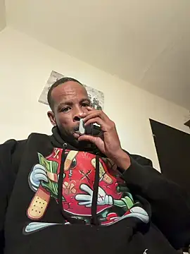 Dreadyyy online show from December 15, 2025, 5:44 am