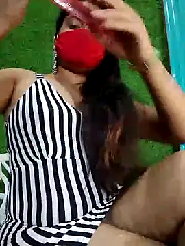 Snapshot of sonu_gold chatting on December 17, 2025, 5:24 am sonu gold online show from December 17, 2025, 5:24 am