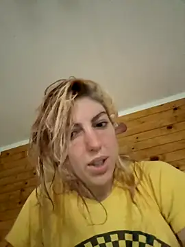 Snapshot of CelestialRuby chatting on October 1, 2025, 11:49 am CelestialRuby online show from October 1, 2025, 11:49 am