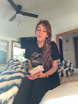 Snapshot of CelestialRuby chatting on October 16, 2025, 12:17 pm CelestialRuby online show from October 16, 2025, 12:17 pm