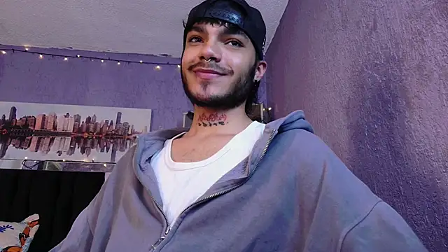 Snapshot of kingdani_hot chatting on December 15, 2025, 3:11 am kingdani hot online show from December 15, 2025, 3:11 am