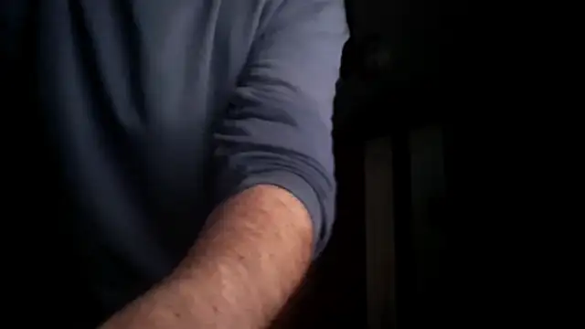 Snapshot of 061072Josegl chatting on December 21, 2025, 9:44 pm 061072Josegl online show from December 21, 2025, 9:44 pm