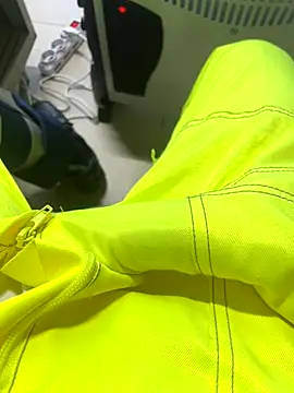 Snapshot of fede_bigcock chatting on December 14, 2025, 9:14 am fede bigcock online show from December 14, 2025, 9:14 am