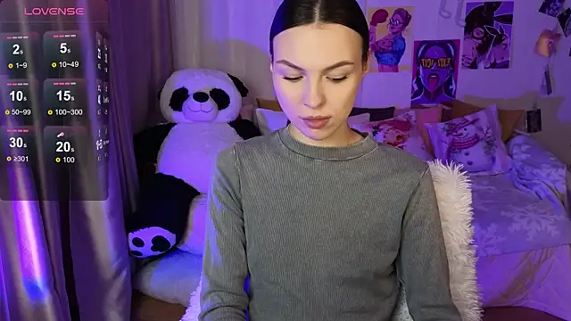 Snapshot of MaxinCarroll chatting on December 16, 2025, 10:48 pm MaxinCarroll online show from December 16, 2025, 10:48 pm