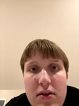 Snapshot of Lassie_Cassie chatting on December 14, 2025, 3:23 am Lassie Cassie online show from December 14, 2025, 3:23 am