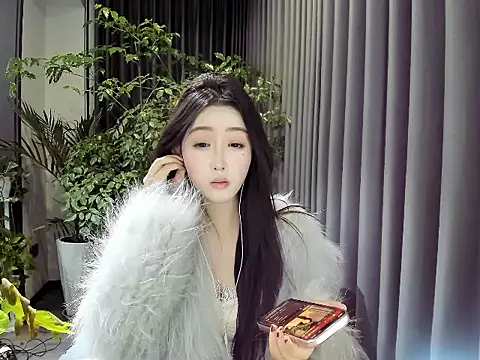 wenwan222 online show from December 16, 2025, 2:55 pm