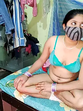 Snapshot of Cuple_masti72 chatting on December 14, 2025, 5:18 pm Cuple masti72 online show from December 14, 2025, 5:18 pm