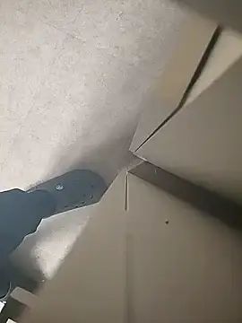 Snapshot of Julie9toma chatting on December 14, 2025, 1:49 pm Julie9toma online show from December 14, 2025, 1:49 pm