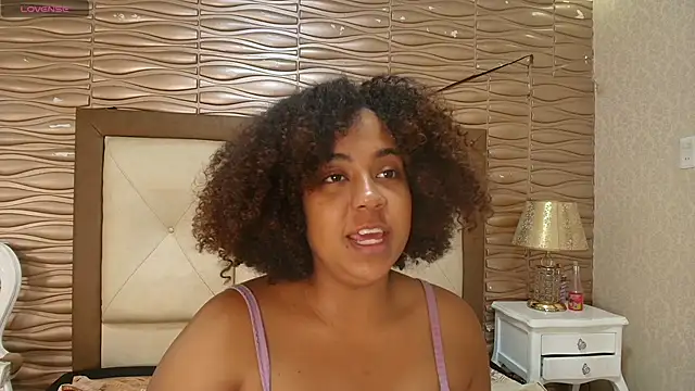 Miatayleer online show from December 13, 2025, 7:53 pm