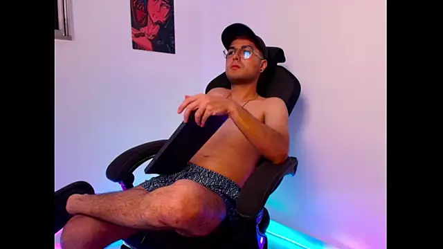 Snapshot of MaverickDrift chatting on December 14, 2025, 5:24 am MaverickDrift online show from December 14, 2025, 5:24 am