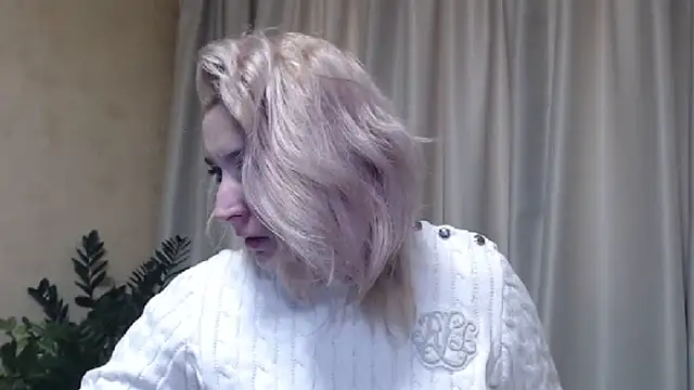 sweetpussy13 online show from January 15, 2025, 7:37 am