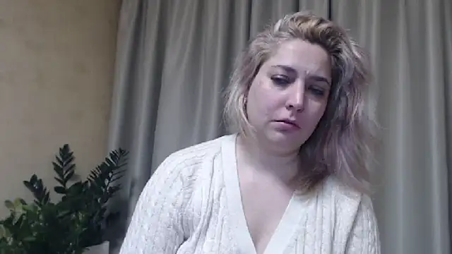 sweetpussy13 online show from February 1, 2025, 7:05 am