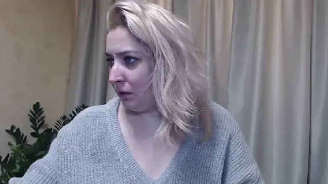 sweetpussy13 online show from February 13, 2025, 6:52 am