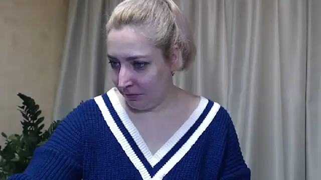 sweetpussy13 online show from February 22, 2025, 6:50 am