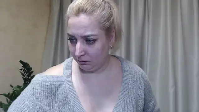 sweetpussy13 online show from March 6, 2025, 9:58 am