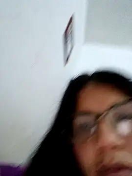 pig piggy online show from December 14, 2025, 2:55 pm