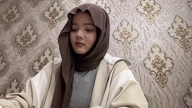 Snapshot of Katepleaurxo chatting on December 14, 2025, 11:48 am Katepleaurxo online show from December 14, 2025, 11:48 am