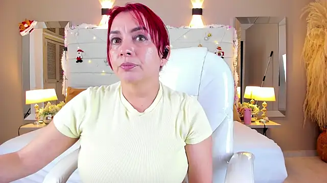 Snapshot of maturexxx_ chatting on December 1, 2025, 7:30 pm maturexxx online show from December 1, 2025, 7:30 pm