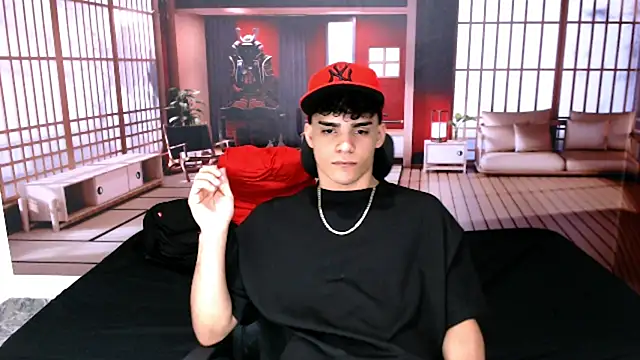 Snapshot of RyanConnerr chatting on December 16, 2025, 12:59 am RyanConnerr online show from December 16, 2025, 12:59 am