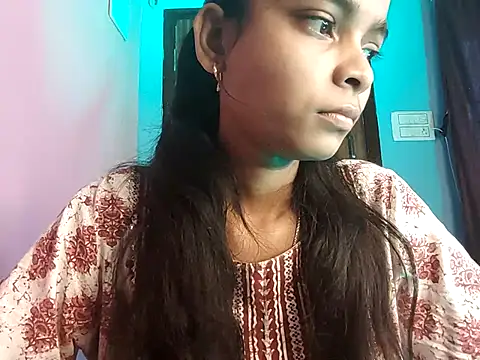 Maira 00 online show from December 15, 2025, 6:28 am