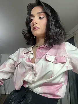 Maya4StripMind online show from December 16, 2025, 4:45 pm