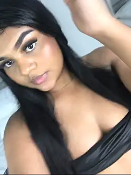 Snapshot of SalomeReed chatting on December 15, 2025, 4:55 pm SalomeReed online show from December 15, 2025, 4:55 pm