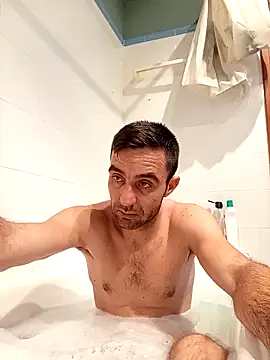 COCO8912 online show from December 16, 2025, 8:08 am