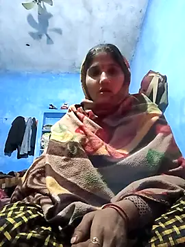 Snapshot of Neha6060 chatting on December 18, 2025, 5:52 pm Neha6060 online show from December 18, 2025, 5:52 pm