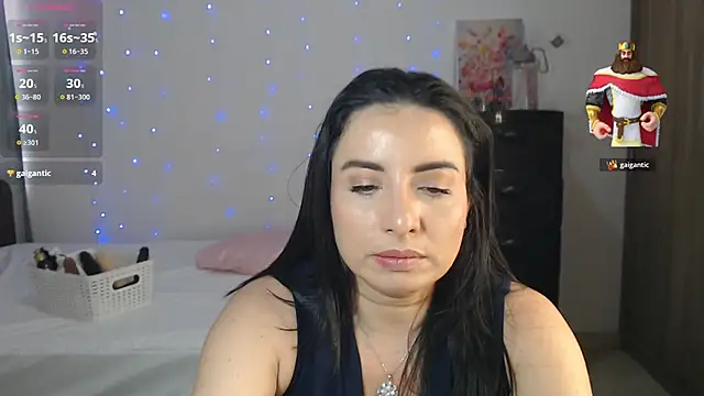 Snapshot of Karlinlive chatting on December 19, 2025, 12:56 pm Karlinlive online show from December 19, 2025, 12:56 pm