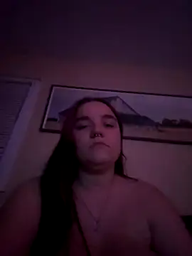 Snapshot of kinsiebaby chatting on December 15, 2025, 1:54 am kinsiebaby online show from December 15, 2025, 1:54 am