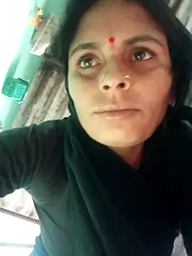 Snapshot of Ruchi9 chatting on December 15, 2025, 4:28 am Ruchi9 online show from December 15, 2025, 4:28 am