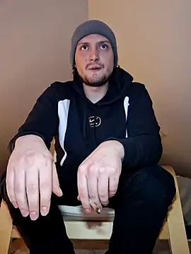 Snapshot of Ghost_Pie chatting on December 16, 2025, 2:16 am Ghost Pie online show from December 16, 2025, 2:16 am