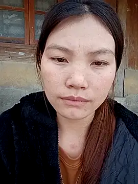 Snapshot of Matilda-8 chatting on December 15, 2025, 6:50 am Matilda-8 online show from December 15, 2025, 6:50 am