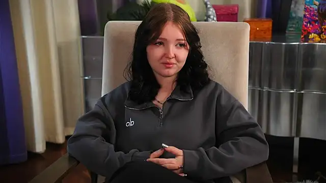 Snapshot of LucilaKeitel chatting on December 17, 2025, 3:45 am LucilaKeitel online show from December 17, 2025, 3:45 am