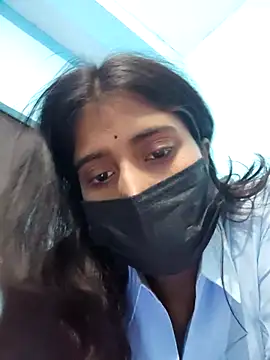 Snapshot of Aaradhya-Rani chatting on December 16, 2025, 11:04 am Aaradhya-Rani online show from December 16, 2025, 11:04 am