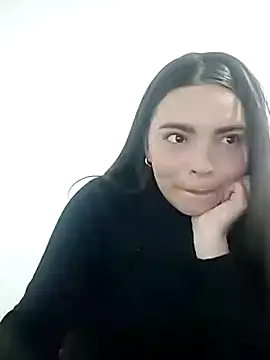 dylan00000muse online show from December 18, 2025, 7:20 pm