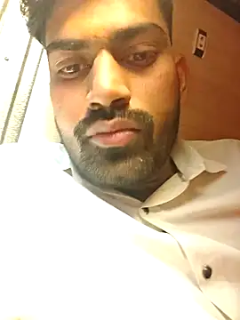 Tall7boy7 online show from December 16, 2025, 12:43 pm