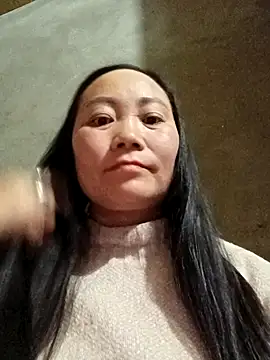 Snapshot of Sara03 chatting on December 16, 2025, 1:27 pm Sara03 online show from December 16, 2025, 1:27 pm